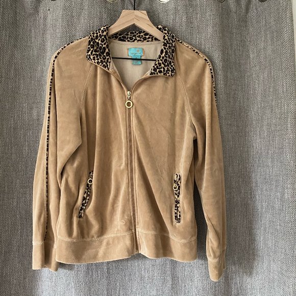 Tangerine Tan Cheetah Print Velour Full Zip Sweatshirt - Picture 5 of 8